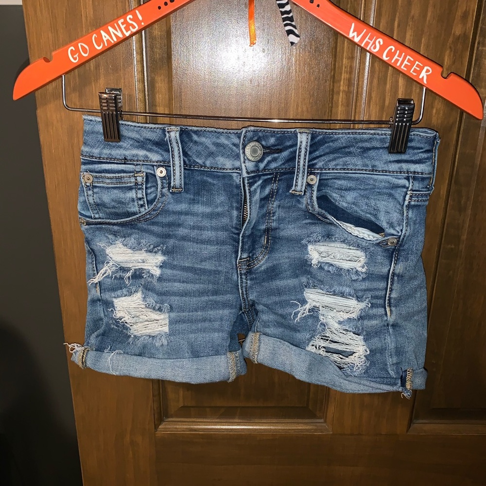 American eagle ripped shorts